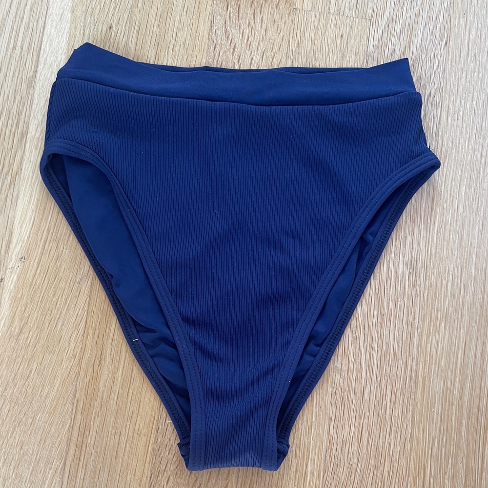 L*space frenchi bikini bottoms size xs